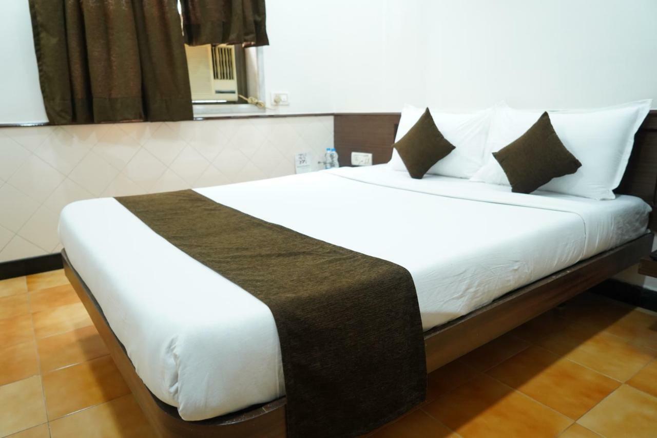 Sharda Residency Otel Mumbai Dış mekan fotoğraf