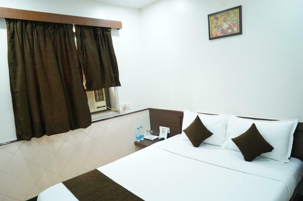Sharda Residency Otel Mumbai Dış mekan fotoğraf